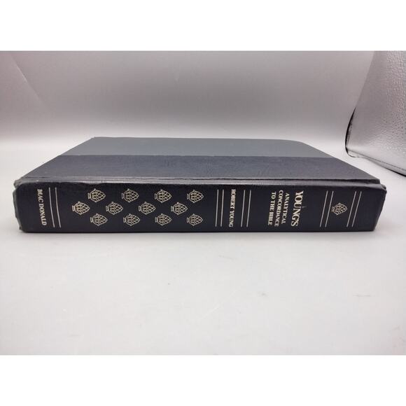 Youngs Analytical Concordance to the Bible Robert Young Hardcover - Picture 5 of 5